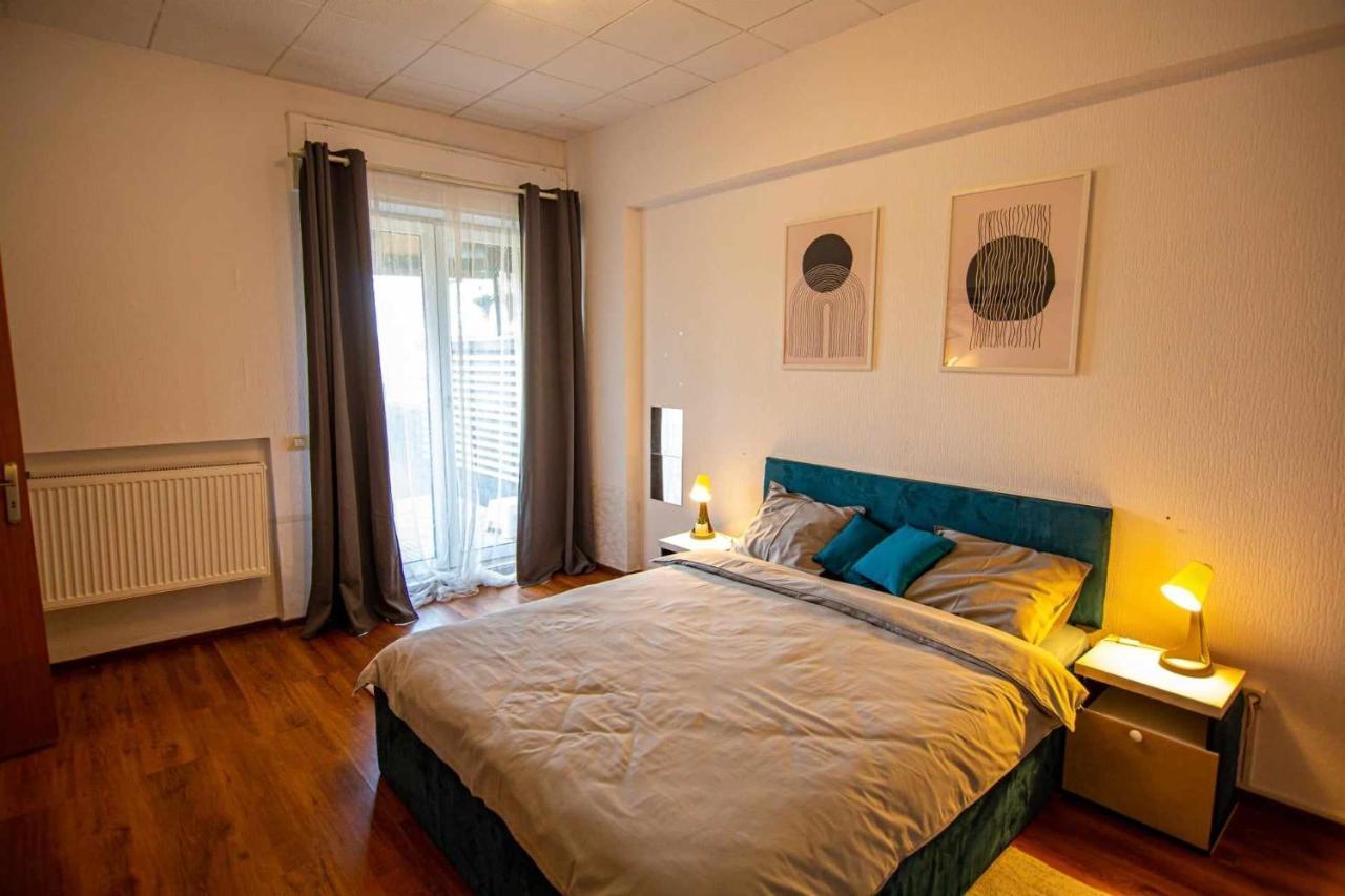 Apartment With Panoramic Terrace In City Center Bükreş Dış mekan fotoğraf